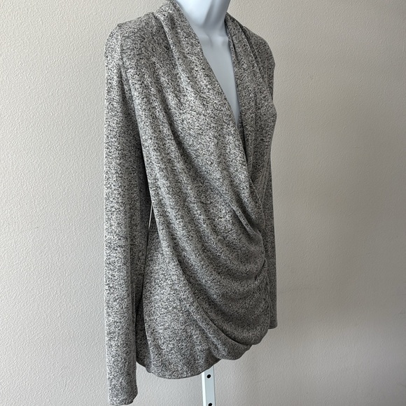 Tahari Sweater L Draped Surplice Front Modern Boho Sultry Minimalist Street Chic - Picture 9 of 15
